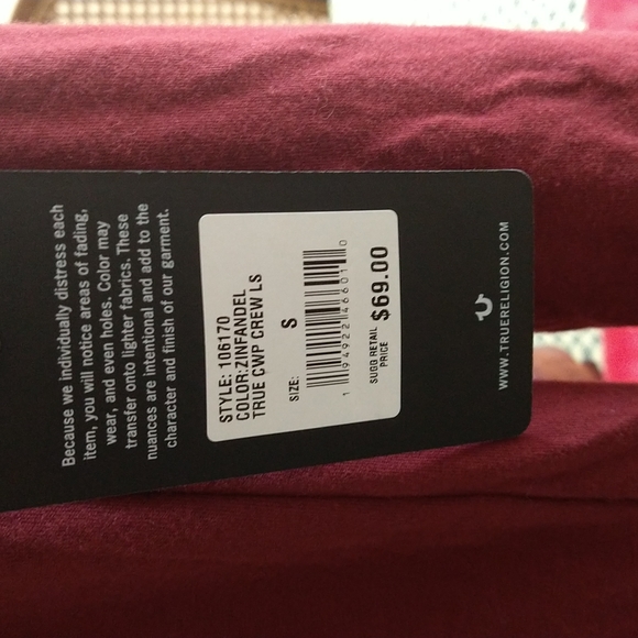 True religion shirt - Picture 3 of 5